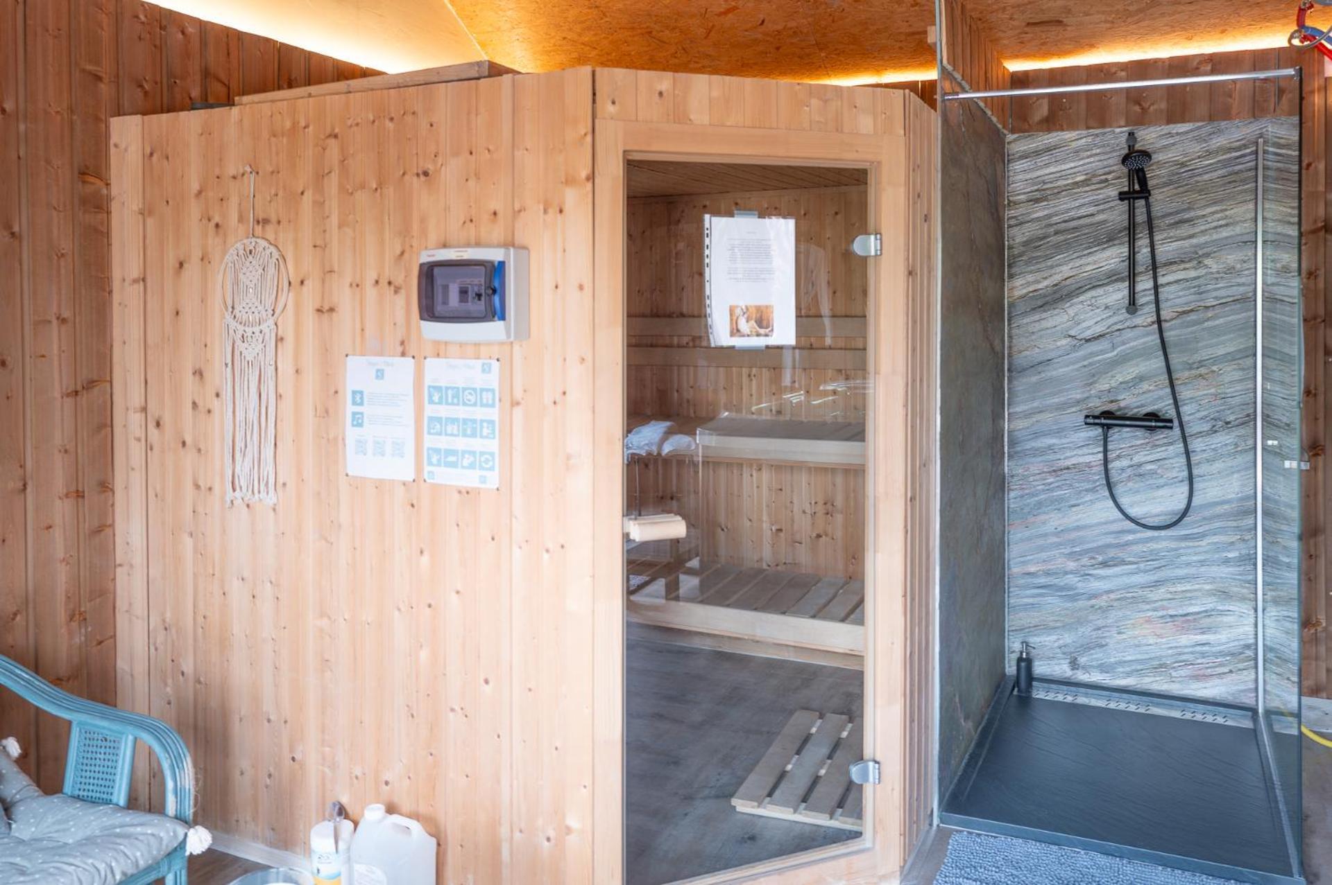 Chalet La Calougeotte, Jardin, Spa Et Sauna Prives Le Ménil Екстериор снимка